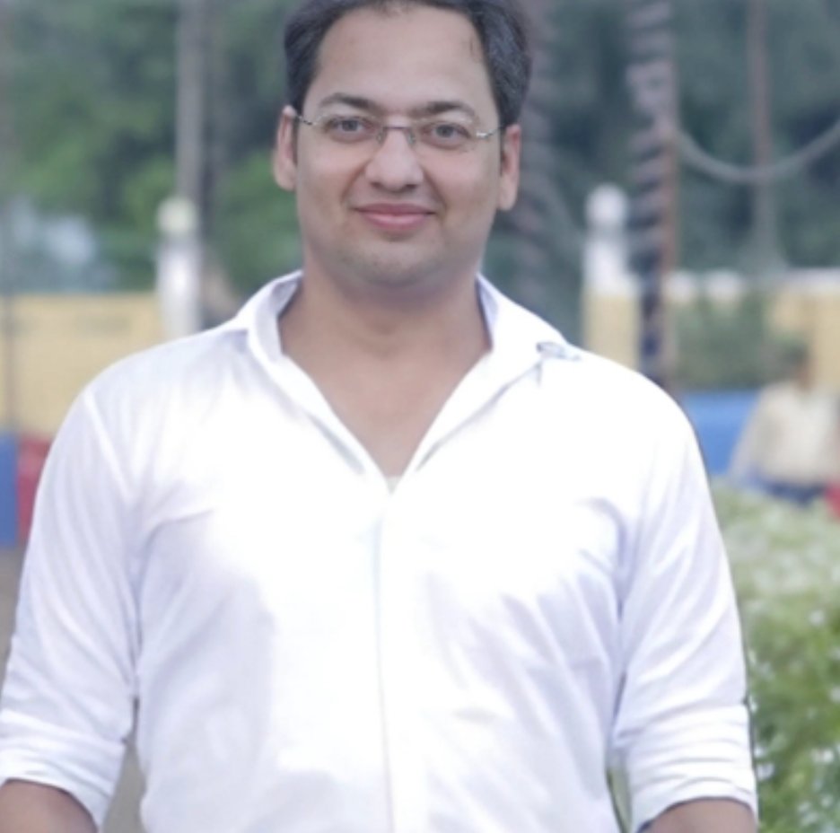 Vivek Kr Singh — SEBI Registered Research Analyst